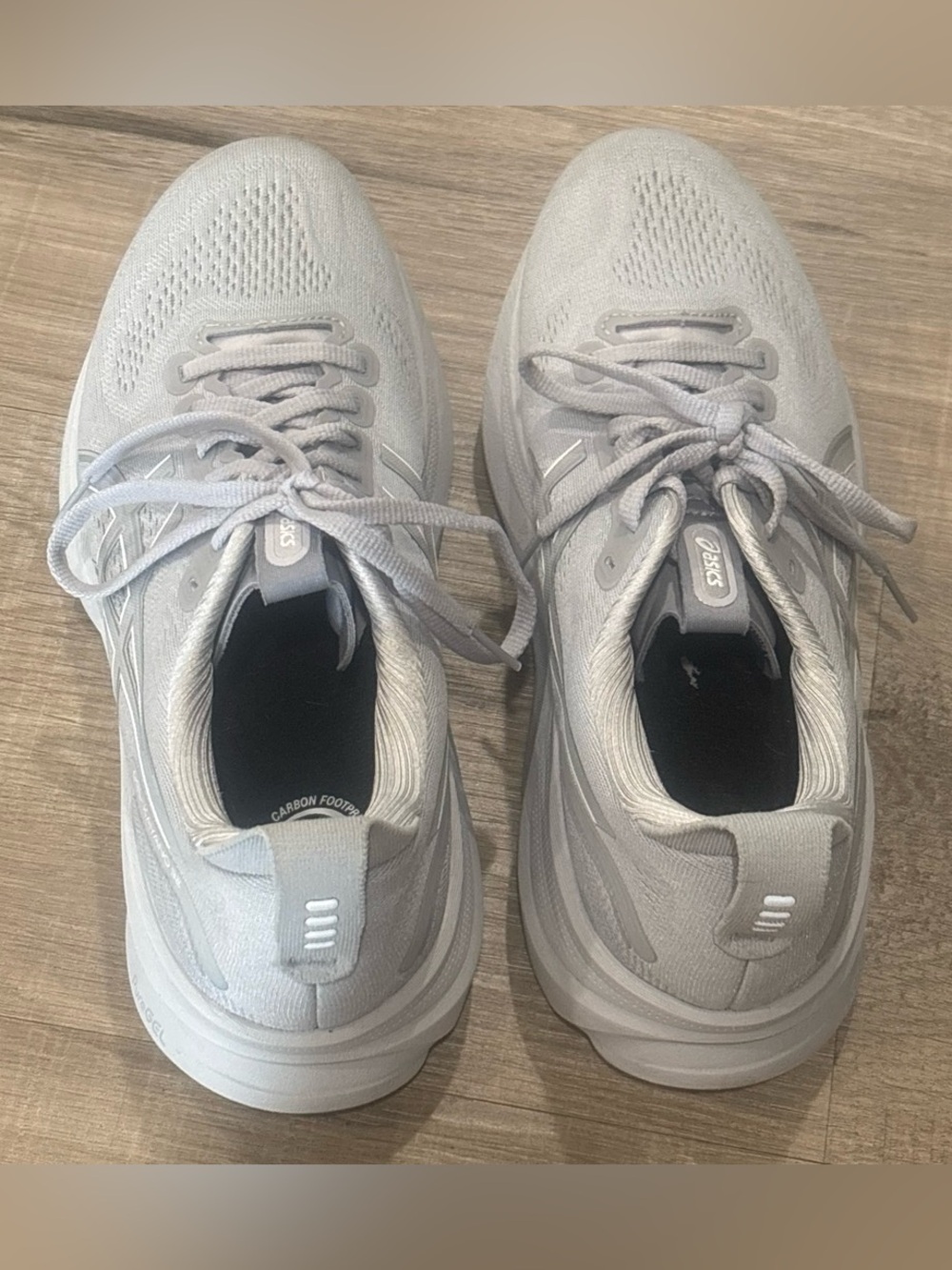 ASICS Light Grey Women's Gel-Kayano Running Shoes - Picture 4 of 6